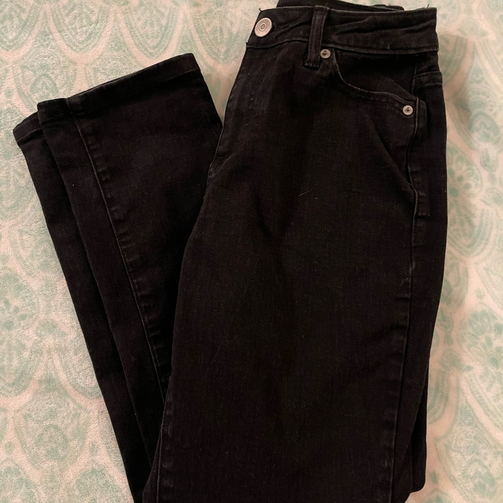 Black mom style jeans